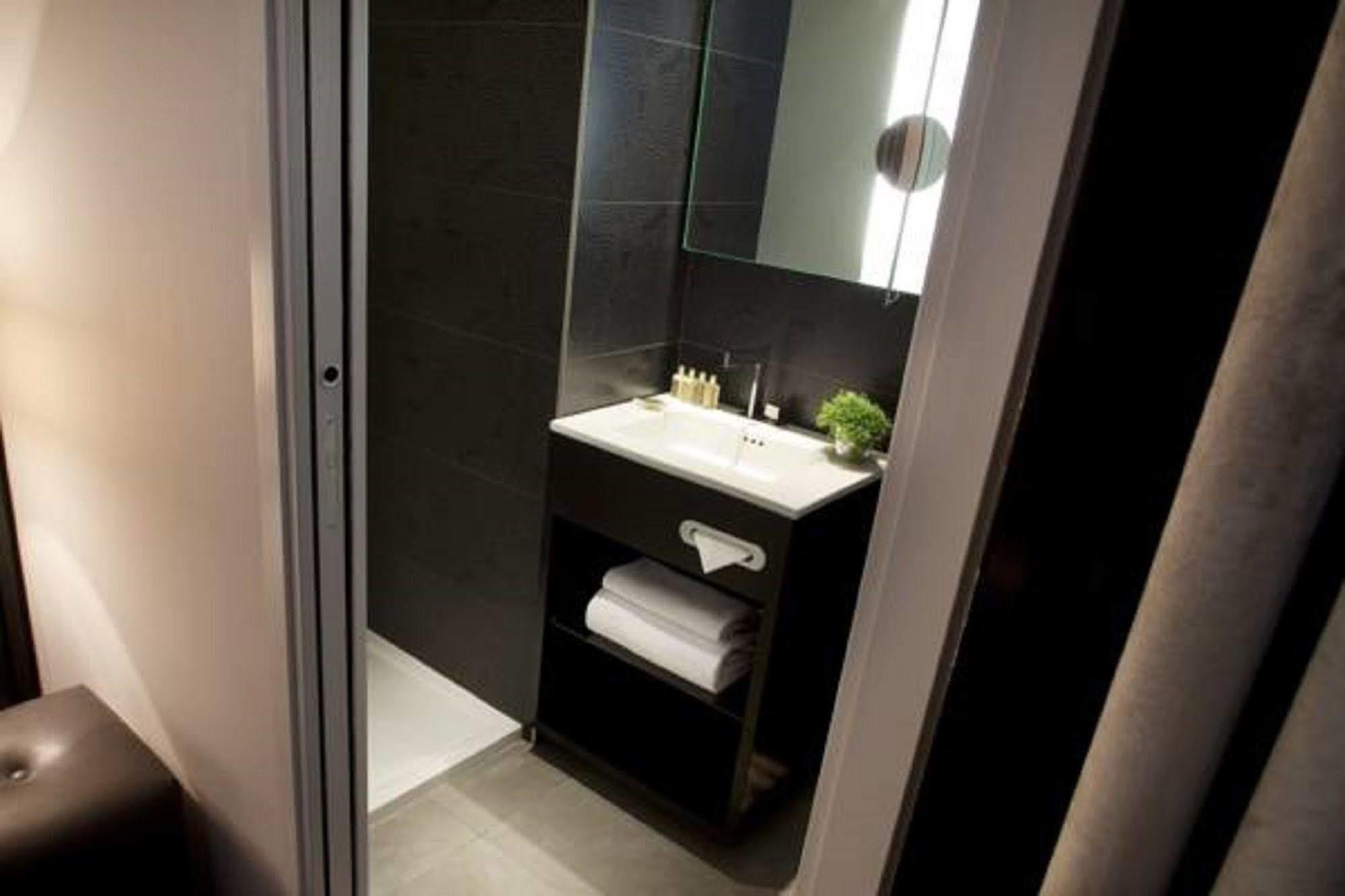 Hotel Caron Le Marais Paryż Zewnętrze zdjęcie